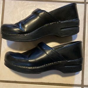 Dansko clogs size 39